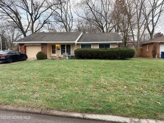 1896 Wilshire Avenue, Toledo, OH 43614