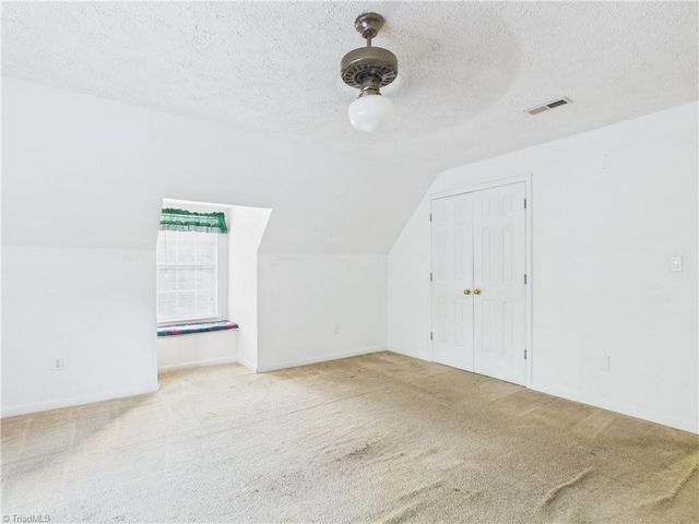 2094 Asheboro School Road, Asheboro, NC 27203