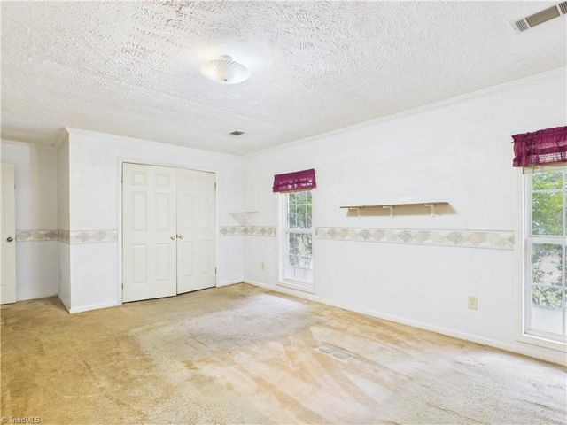 2094 Asheboro School Road, Asheboro, NC 27203