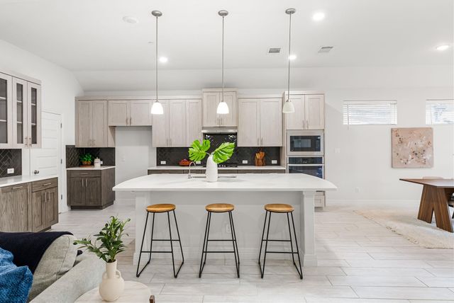 17801 Dufour DR, Austin, TX 78738