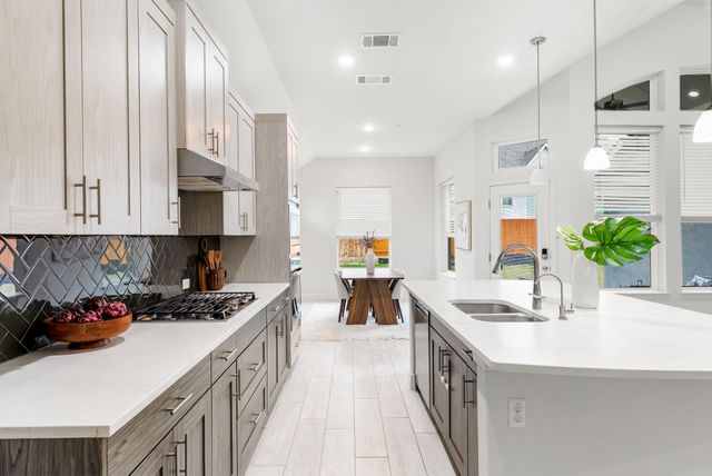 17801 Dufour DR, Austin, TX 78738