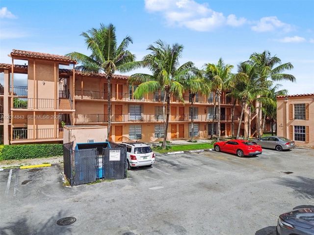 7155 Miami Lakes Dr P16, Miami Lakes, FL 33014
