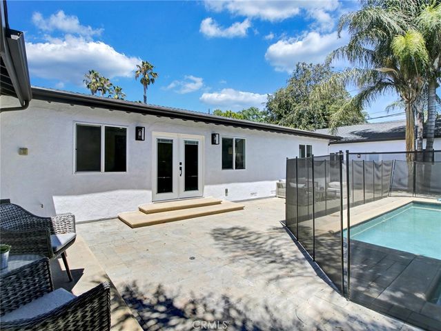 17349 Saticoy, Northridge, CA 91325