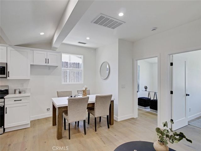 17349 Saticoy, Northridge, CA 91325
