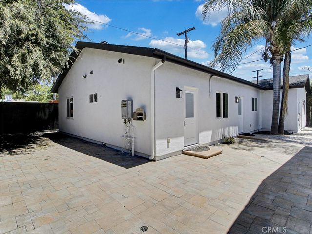 17349 Saticoy, Northridge, CA 91325