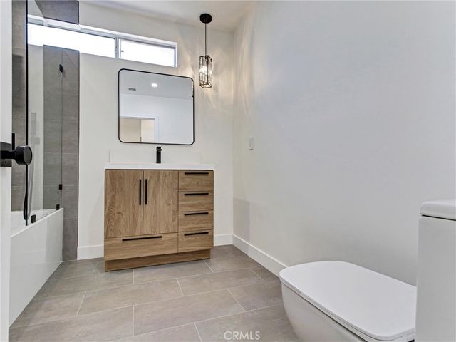 17349 Saticoy, Northridge, CA 91325