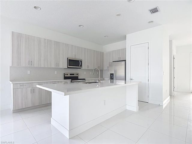 5305 Marano DR, Ave Maria, FL 34142