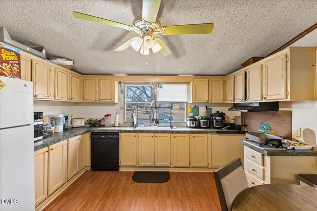 1000 Deerfield Trail, Clayton, NC 27527