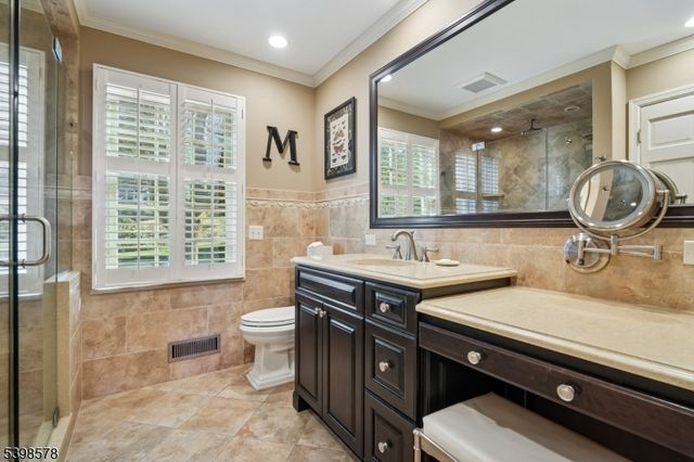 45 Runnymede Rd, Chatham Twp., NJ 07928