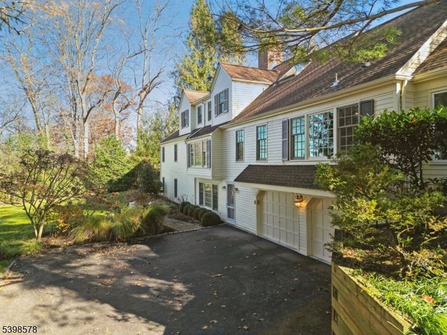 45 Runnymede Rd, Chatham Twp., NJ 07928