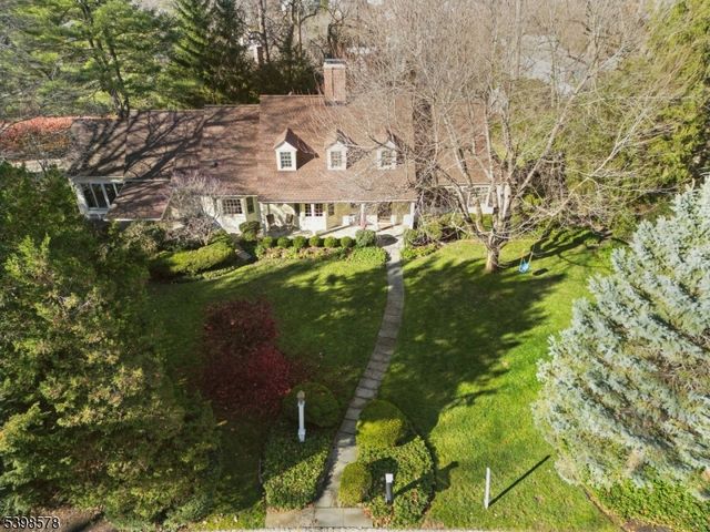 45 Runnymede Rd, Chatham Twp., NJ 07928