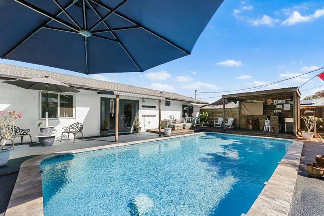 8610 NW 46th Street, Lauderhill, FL 33351