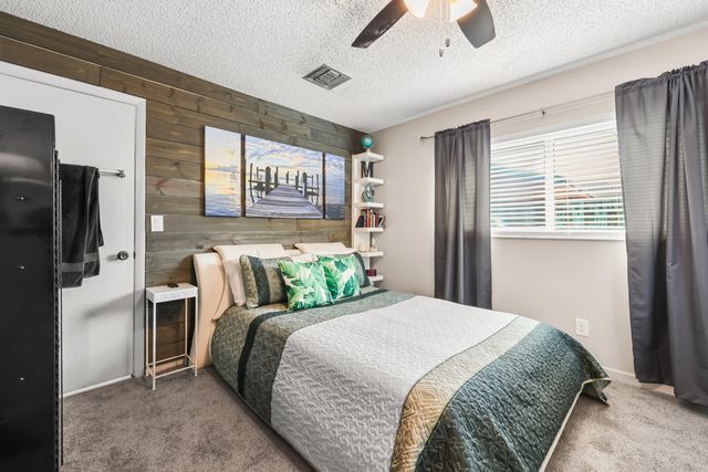 8610 NW 46th Street, Lauderhill, FL 33351