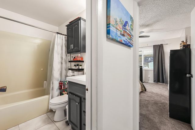 8610 NW 46th Street, Lauderhill, FL 33351