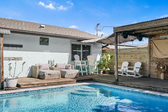 8610 NW 46th Street, Lauderhill, FL 33351