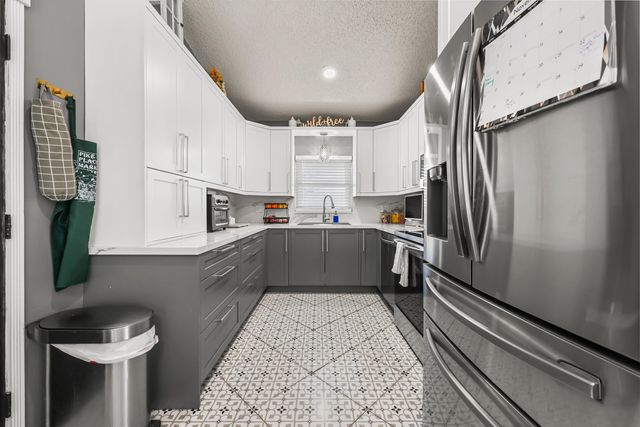 8610 NW 46th Street, Lauderhill, FL 33351