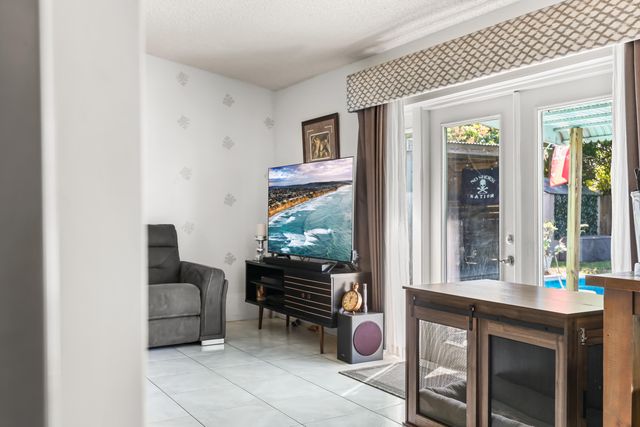 8610 NW 46th Street, Lauderhill, FL 33351