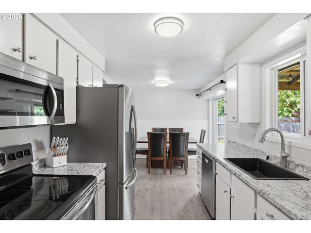 3705 Ne 137TH Ave, Vancouver, WA 98682