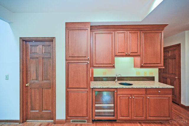 8650 Green Road, Anderson Twp, OH 45255