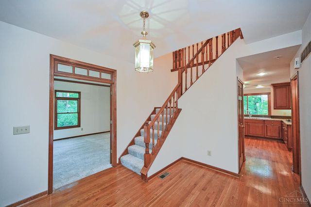 8650 Green Road, Anderson Twp, OH 45255