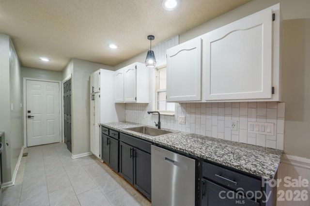 151 Monte Vista Road, Statesville, NC 28625