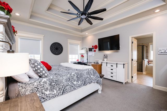 46 Waters Edge Drive, Little Rock, AR 72204