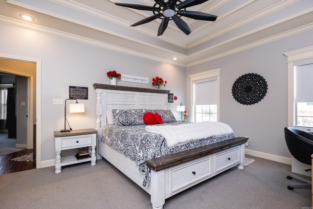 46 Waters Edge Drive, Little Rock, AR 72204