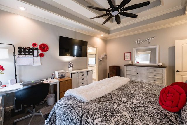 46 Waters Edge Drive, Little Rock, AR 72204