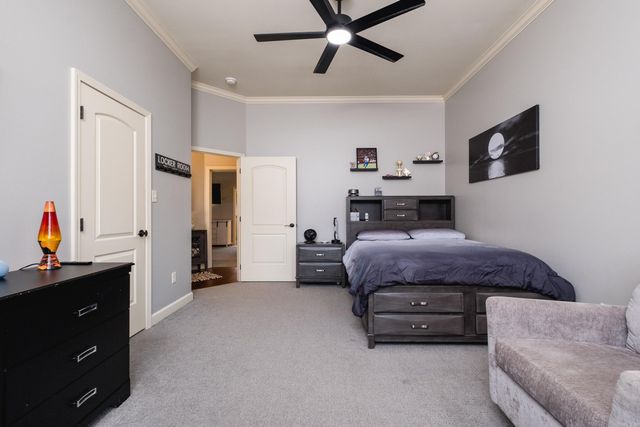 46 Waters Edge Drive, Little Rock, AR 72204