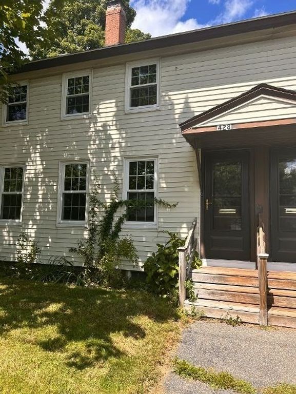 428 Main Street 428, Northbridge, MA 01534