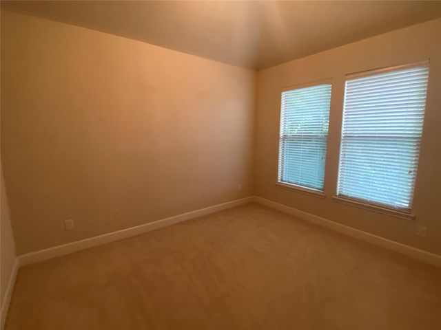 2410 Knight Street, Dallas, TX 75219