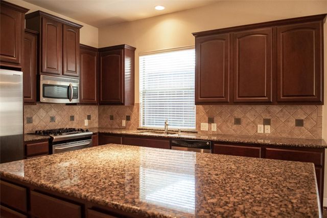 2410 Knight Street, Dallas, TX 75219