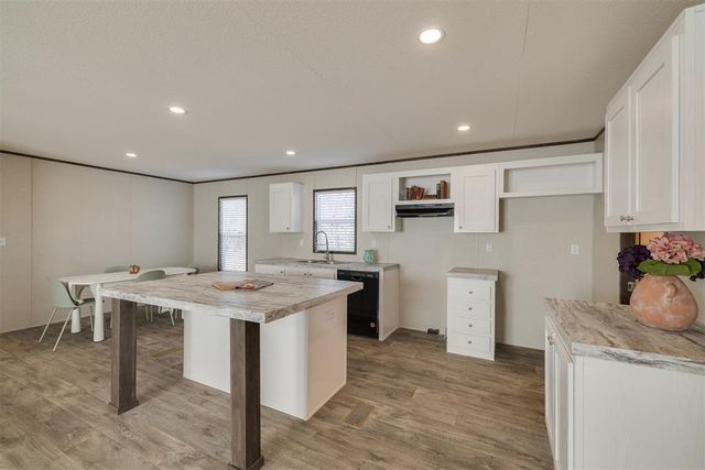 970388 S 3290 Road, Luther, OK 73054