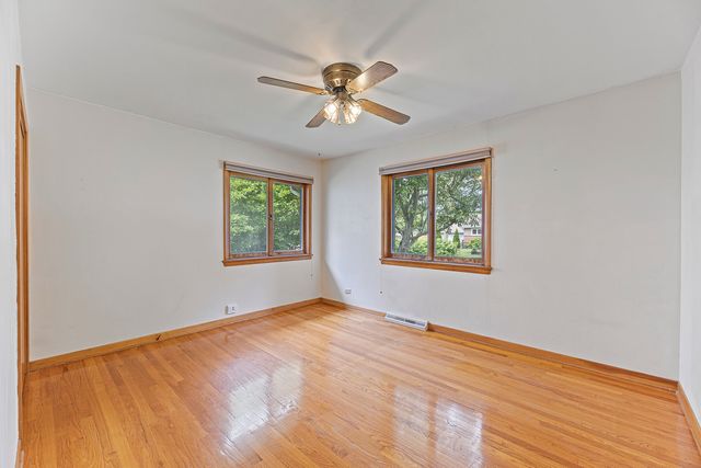 253 Heather Avenue, Grayslake, IL 60030