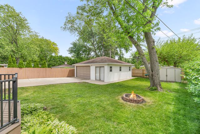 253 Heather Avenue, Grayslake, IL 60030