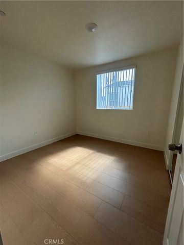 221 -223 W 106th, Los Angeles, CA 90003