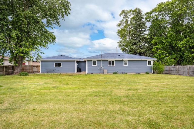 908 S Briggs Street, Joliet, IL 60433