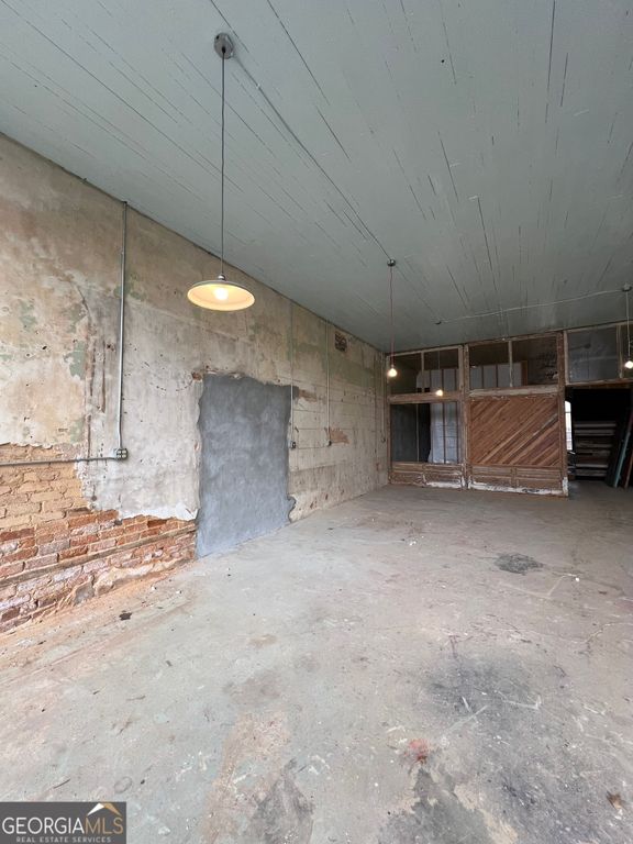 69 E North Avenue, Comer, GA 30629 — photo 3