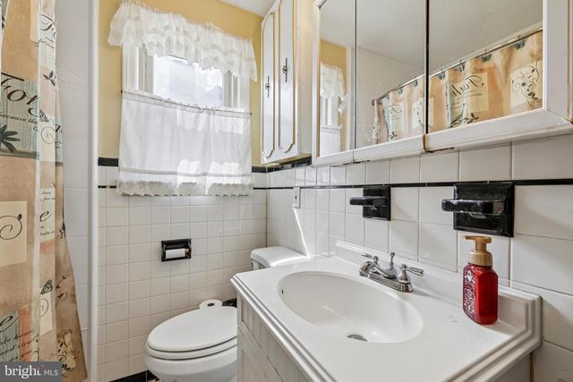 916 LYNVUE RD, Linthicum Heights, MD 21090