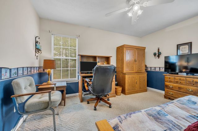 688 Richardson Cemetery Rd, White Bluff, TN 37187