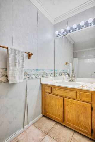 688 Richardson Cemetery Rd, White Bluff, TN 37187