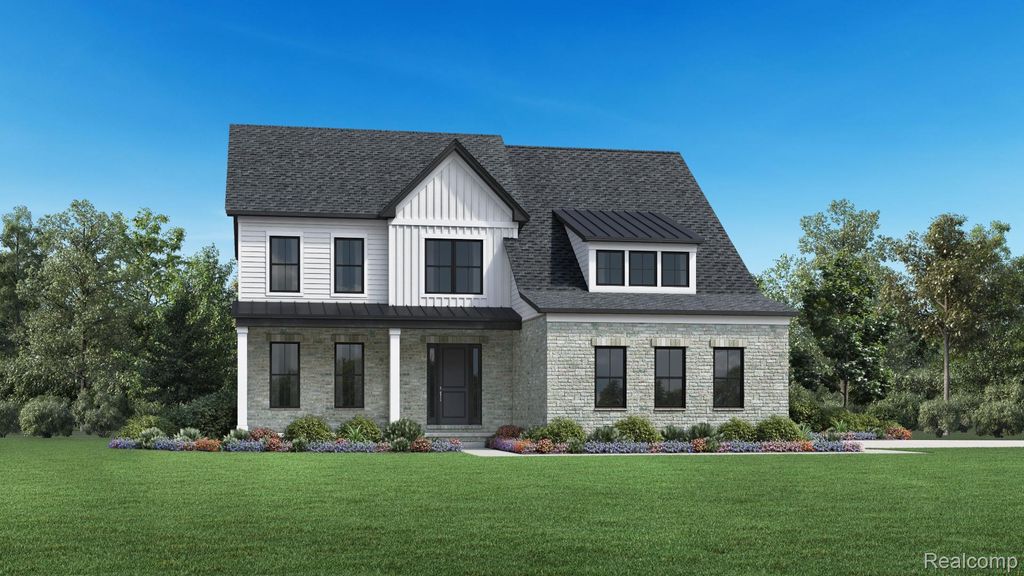 2420 Provencal Drive, Commerce Charter Township, MI 48382
