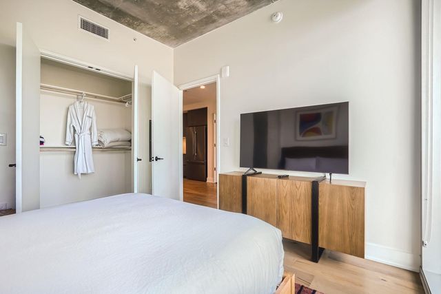 48 East Ave 1707, Austin, TX 78701