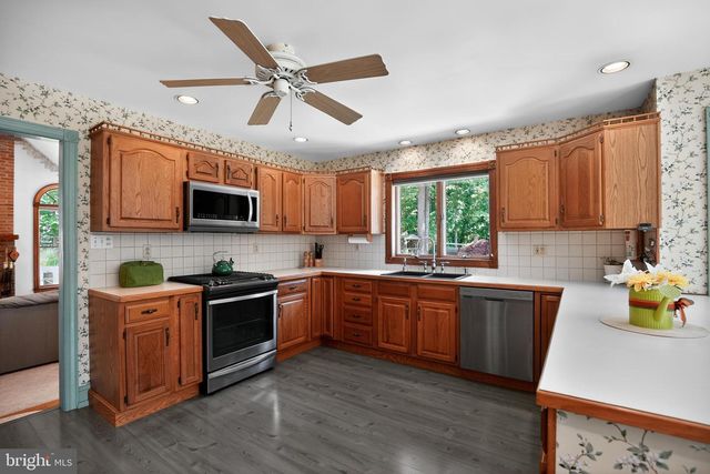 2961 MARNE HWY, Mount Laurel, NJ 08054