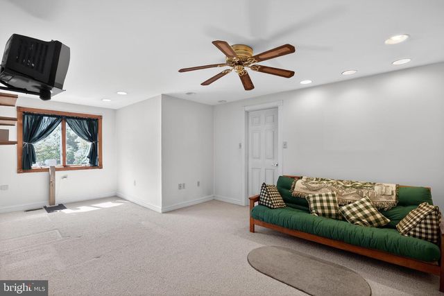 2961 MARNE HWY, Mount Laurel, NJ 08054