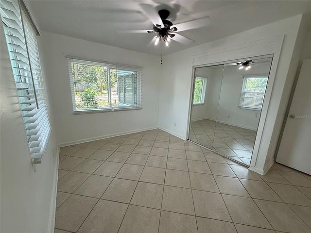 610 74TH STREET N, St Petersburg, FL 33710