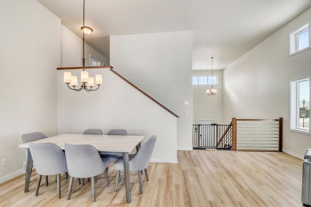 1154 60th Avenue W, West Fargo, ND 58078