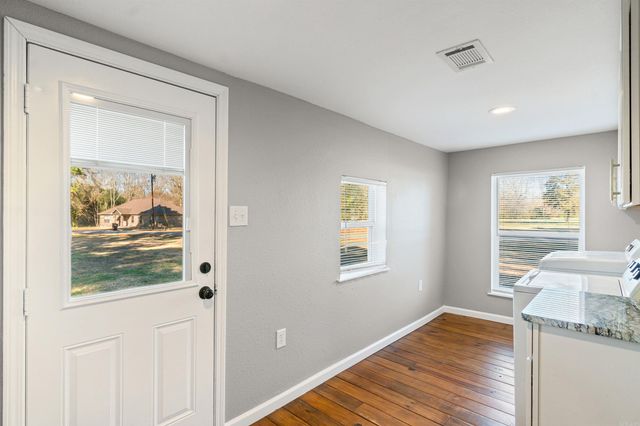 8009 Batesville Pike, Jacksonville, AR 72120