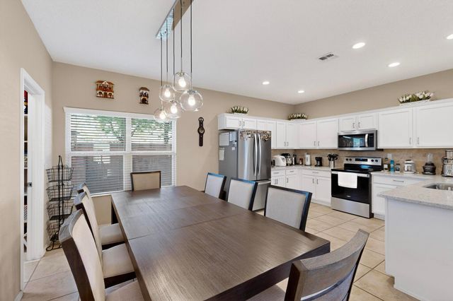 7319 VALLE JARDIN Lane NW, Albuquerque, NM 87114