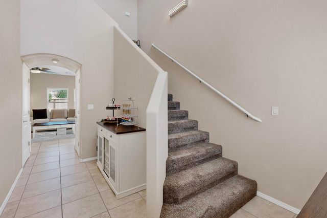 7319 VALLE JARDIN Lane NW, Albuquerque, NM 87114